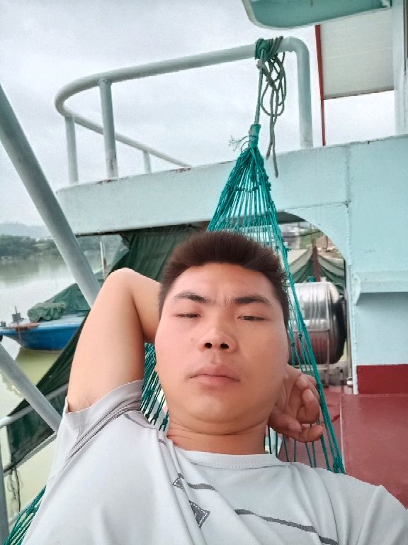 小哥哥的第一张照片--广西父母相亲团